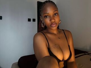 cam babe JoyceClara
