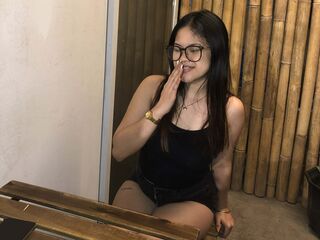 cam girl playing with sextoy KallyVillar