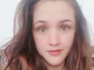 Kinky webcam girl KaroCarde