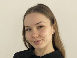 naked camgirl masturbating with dildo KayleenSteuart