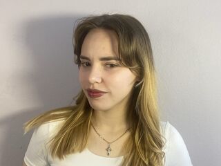 adultcam photo KeiraBau