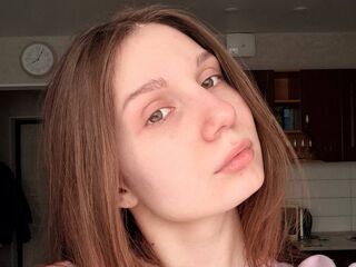 hot camwhore LaraVenn