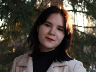 Kinky webcam LavonneHancin