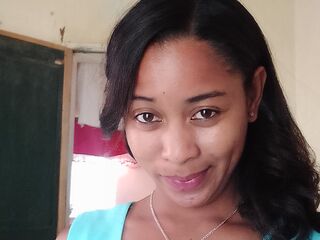 teaser webcam LaylahMorgane