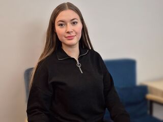 naked cam girl masturbating LeaDarcy