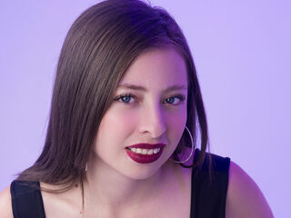 naughty camwhore LennaPhillips