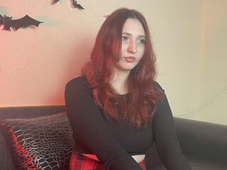 sexy cam girl LindaMarrier
