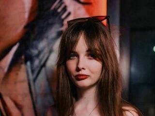 naked webcamgirl photo LisaDrake