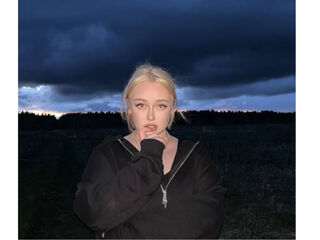 hot girl cam video LitaBloom