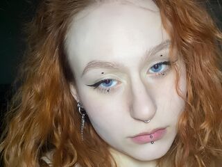 camslut spreading pussy LoiseLevitan