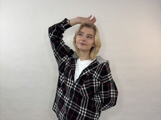 hardcore LorieYancy