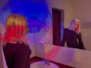 free live chart room LucilleWiste