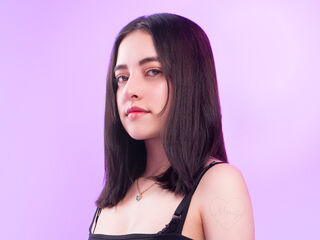 naked cam girl picture LunaBelleth