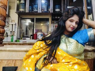live webcam model MaahiKhan