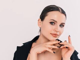 naked camgirl fingering pussy MarianMur