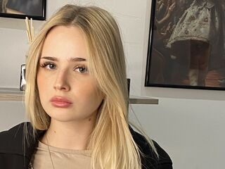 kinky webcam show MarnieRhyner