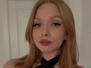 cam girl showing tits MaryLeens