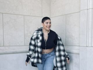 girl cam naked MercedesGreen