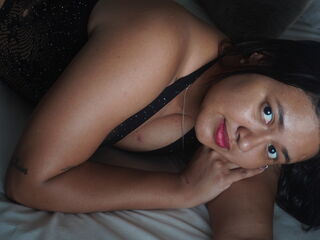 adult cam live MilaWhitmore