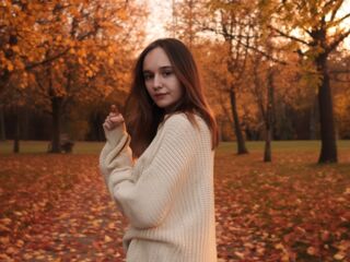 sexy webcamgirl MillisaTravel