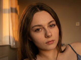 cam girl fingering pussy MireyaElowen