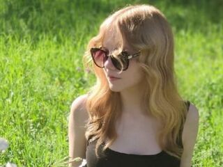 camslut masturbating MirianTippett