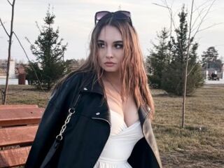 naked girl with webcam fingering pussy NeliaCorton