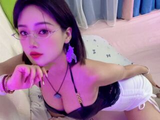 camwhore masturbating with sextoy NolanMia
