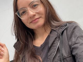 naughty cam girl masturbating NyssaraLasso