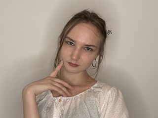 live webcam performer OmegaHagadone