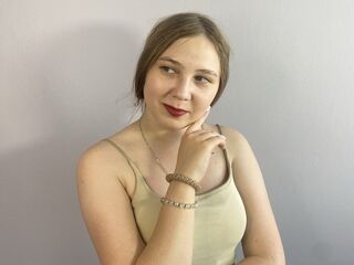 camslut fingering pussy PattieHoman