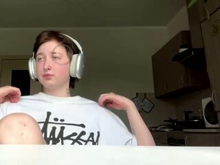 adultcam PhyllisBigney