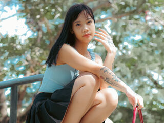 cam girl playing with sextoy RheaRose