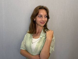 naked girl with cam masturbating RosetteCottone
