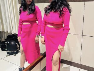 live sex webcam video SanyaGoyal