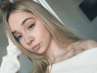 webcam babe chatroom ShaquitaSofranko