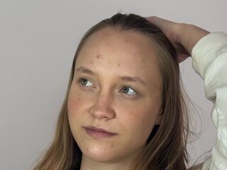 adultcam SharriDougan