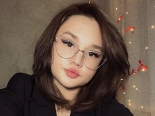 hot naked webcam girl ShielaQuam