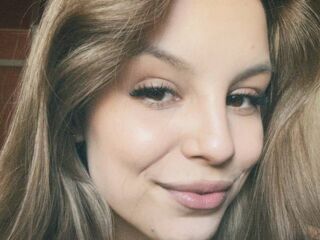 naked webcam girl video SunnivaHastey