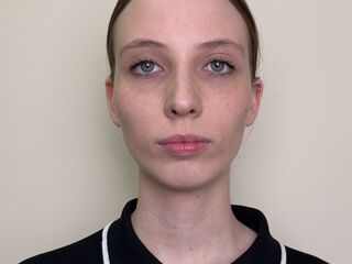 hot cam whore TenishaSherfey