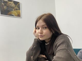 cam girl masturbating with vibrator TeshaRengel
