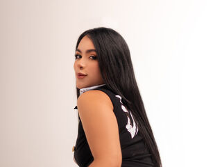 cam girl spreading pussy ThaliiaDuran