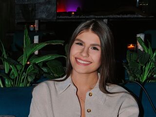 cam girl photo TiaBeumer