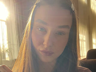 dity cam show TristaCarmody