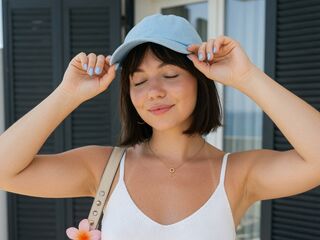 cam girl masturbating with dildo ValenciaGuedesse
