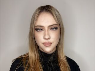 free adultcam VirgieJanosek